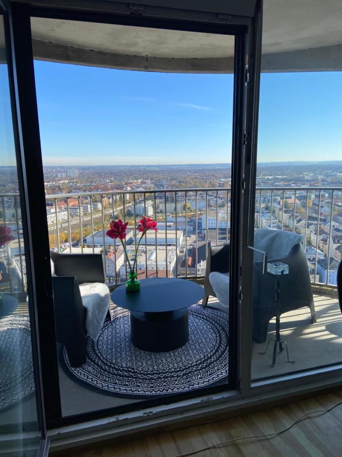 Hotelturm Augsburg Appartment 29 Stock מראה חיצוני תמונה